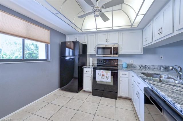 17456 OVERHILL DR F, Fort Myers, FL 33908