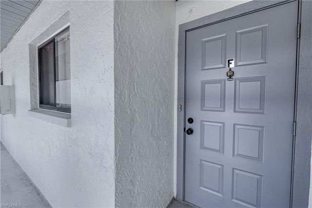17456 OVERHILL DR F, Fort Myers, FL 33908