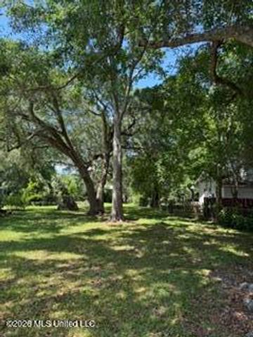 311 Ballentine Street, Bay Saint Louis, MS 39520