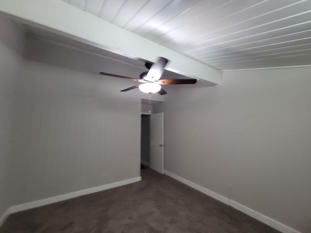 28 Lakeway Street, Conroe, TX 77304