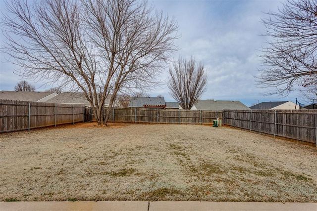 1813 NW 146th Street, Edmond, OK 73013