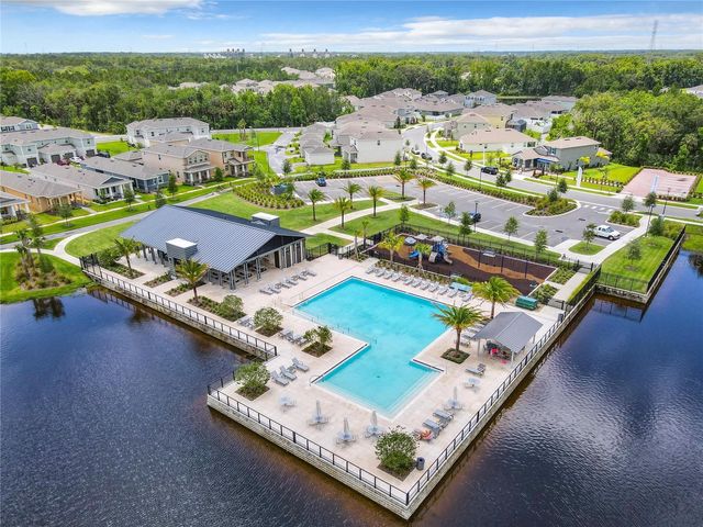 652 KIMBER LANE, Debary, FL 32713