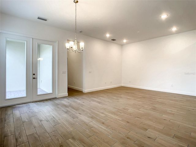 652 KIMBER LANE, Debary, FL 32713