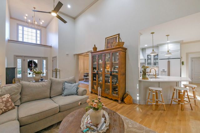 758 W 12th Street, Chickamauga, GA 30707