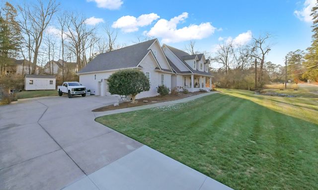 758 W 12th Street, Chickamauga, GA 30707