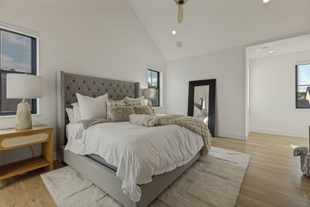 1606 Old Gate Lane, Dallas, TX 75218