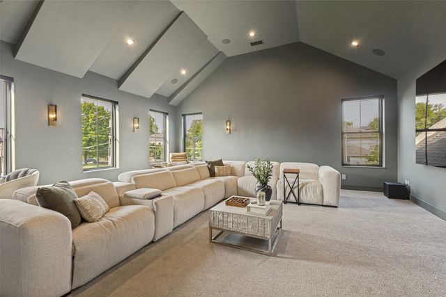 1606 Old Gate Lane, Dallas, TX 75218