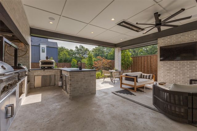 1606 Old Gate Lane, Dallas, TX 75218