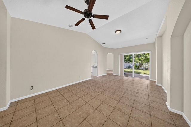 5743 Sunberry Circle, Fort Pierce, FL 34951