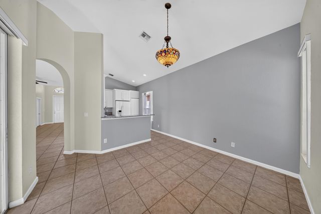 5743 Sunberry Circle, Fort Pierce, FL 34951