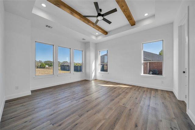 819 Meadow Lark Lane, Red Oak, TX 75154