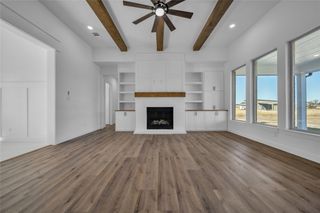 819 Meadow Lark Lane, Red Oak, TX 75154