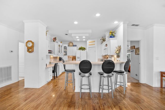 141 Lakeside Crossing Dr., Conway, SC 29526