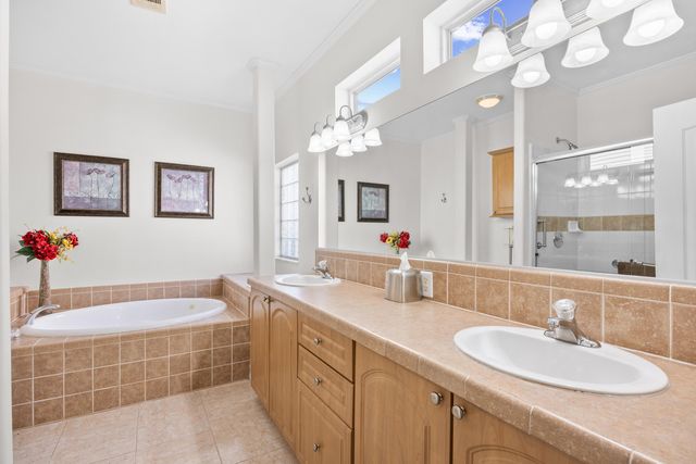 141 Lakeside Crossing Dr., Conway, SC 29526