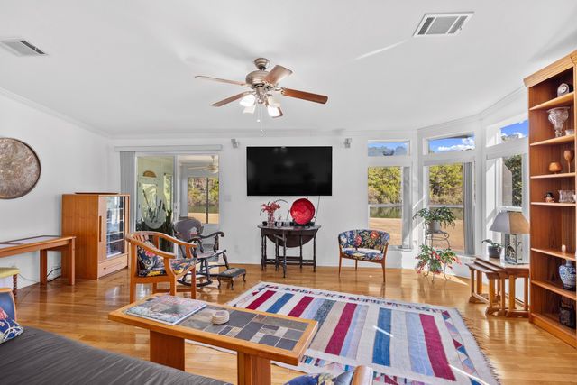 141 Lakeside Crossing Dr., Conway, SC 29526