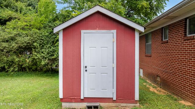 776 Hamilton St, Alcoa, TN 37701