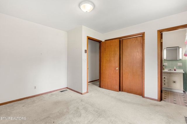 776 Hamilton St, Alcoa, TN 37701
