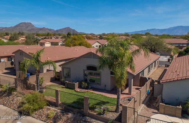 12461 N Crimson Vista Drive, Marana, AZ 85658