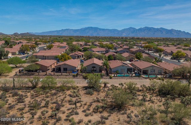 12461 N Crimson Vista Drive, Marana, AZ 85658