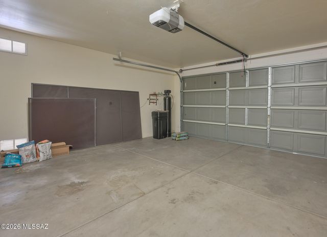 12461 N Crimson Vista Drive, Marana, AZ 85658