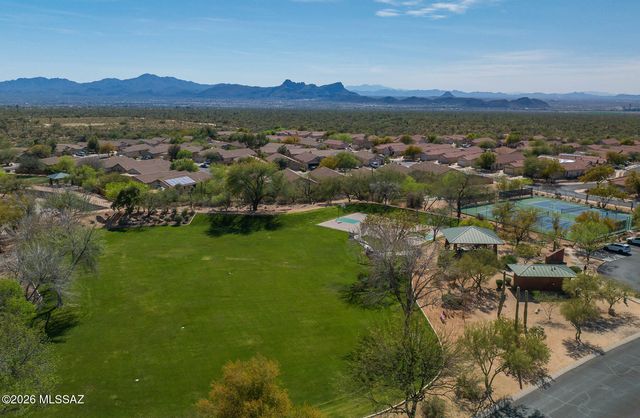 12461 N Crimson Vista Drive, Marana, AZ 85658