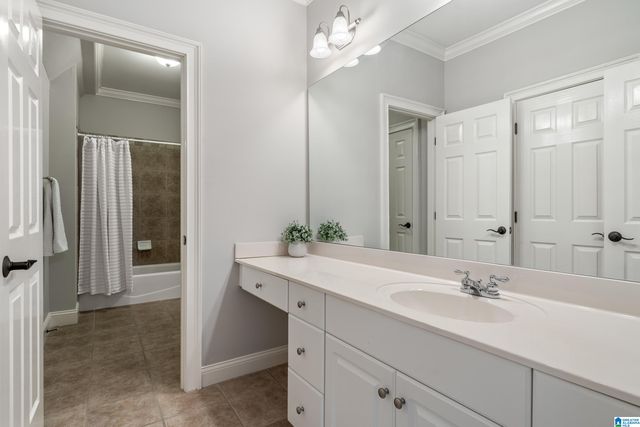 1408 COVE PARK CIRCLE, Hoover, AL 35242
