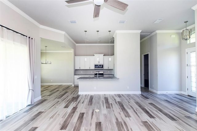 725 E CHARLESTON COURT, Hernando, FL 34442