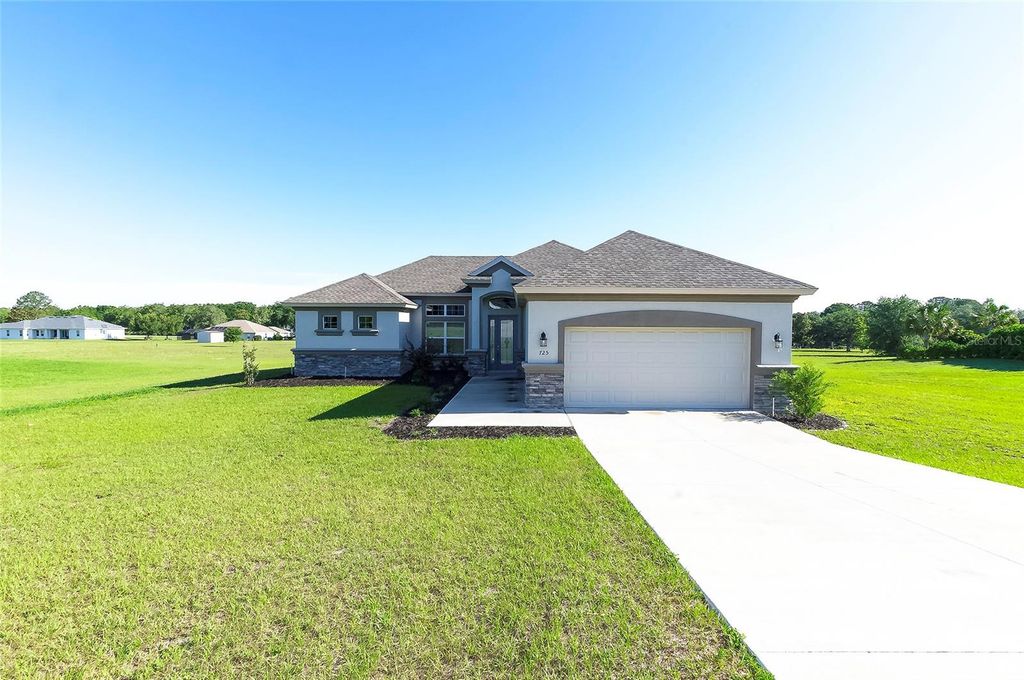 725 E CHARLESTON COURT, Hernando, FL 34442