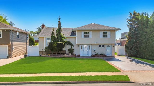 2297 Arby Court, Wantagh, NY 11793