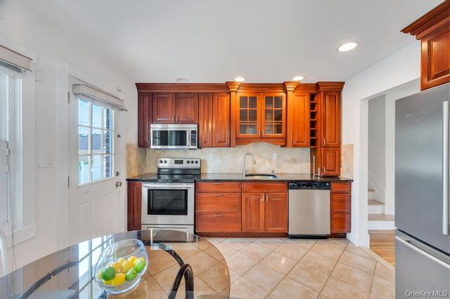 2297 Arby Court, Wantagh, NY 11793