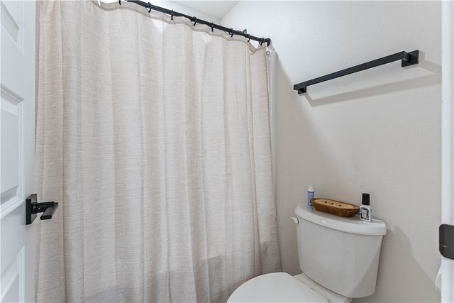 541 Bronco Street, Centerton, AR 72719