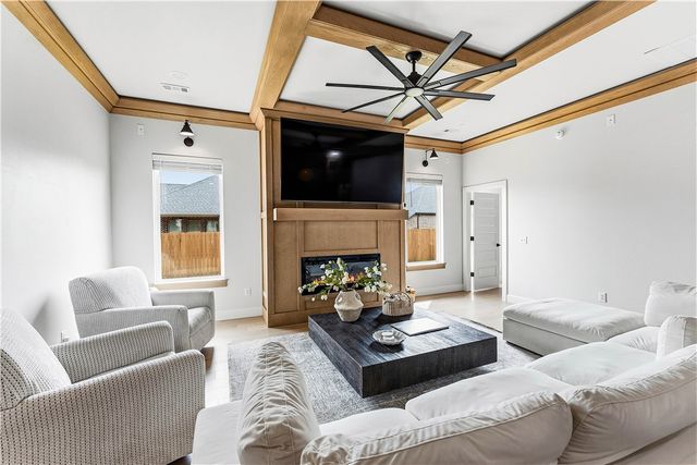 541 Bronco Street, Centerton, AR 72719