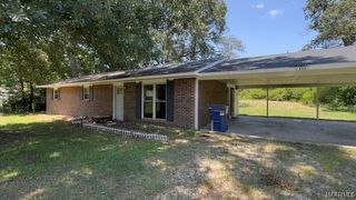 152 MEADOW LANE Drive, Elmore, AL 36025