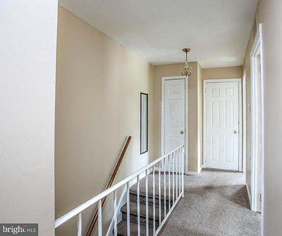 927 HAMILTON ST, Norristown, PA 19401