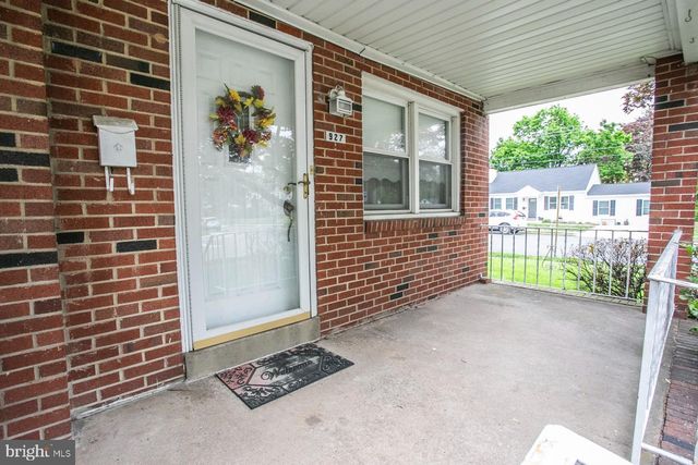 927 HAMILTON ST, Norristown, PA 19401