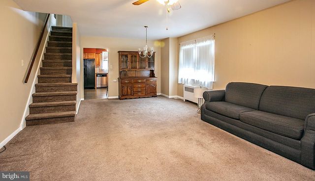 927 HAMILTON ST, Norristown, PA 19401