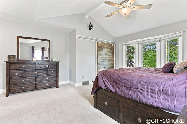 6719 Crown Point Drive, Hudsonville, MI 49426