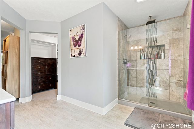 6719 Crown Point Drive, Hudsonville, MI 49426