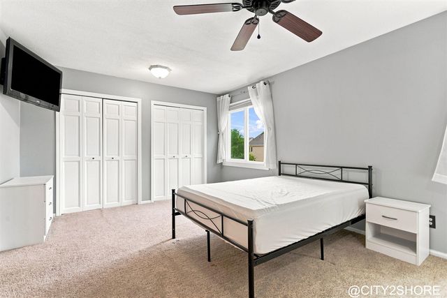 6719 Crown Point Drive, Hudsonville, MI 49426