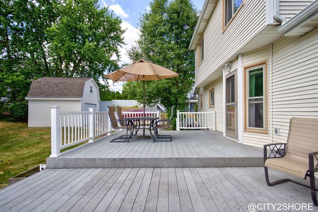 6719 Crown Point Drive, Hudsonville, MI 49426