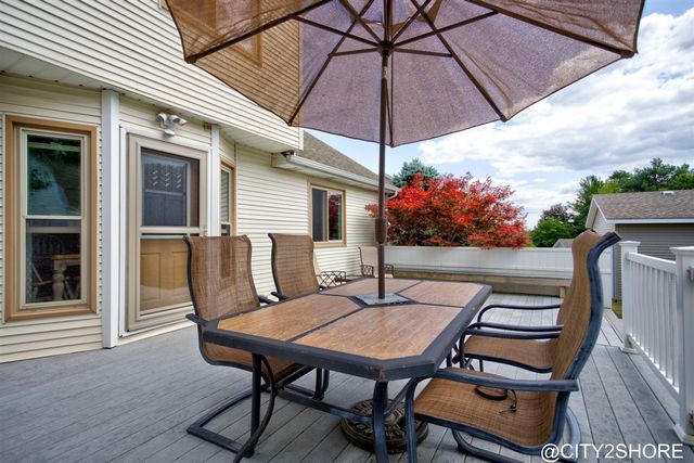 6719 Crown Point Drive, Hudsonville, MI 49426