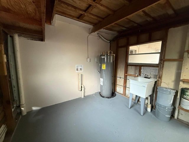 3224 DELRAY DRIVE, Tampa, FL 33619