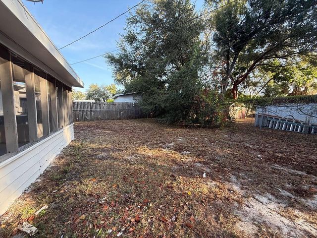 3224 DELRAY DRIVE, Tampa, FL 33619