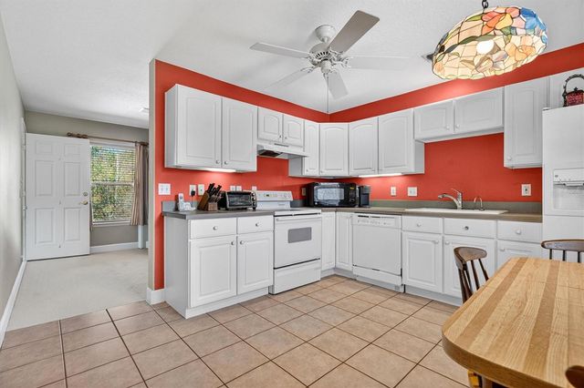 441 COURTLEA OAKS BOULEVARD, Winter Garden, FL 34787