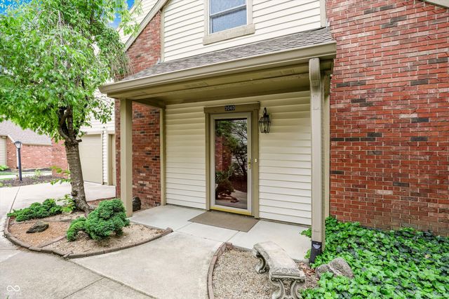 3040 Bayberry Court W, Carmel, IN 46033