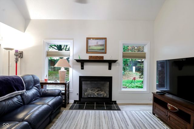 3040 Bayberry Court W, Carmel, IN 46033