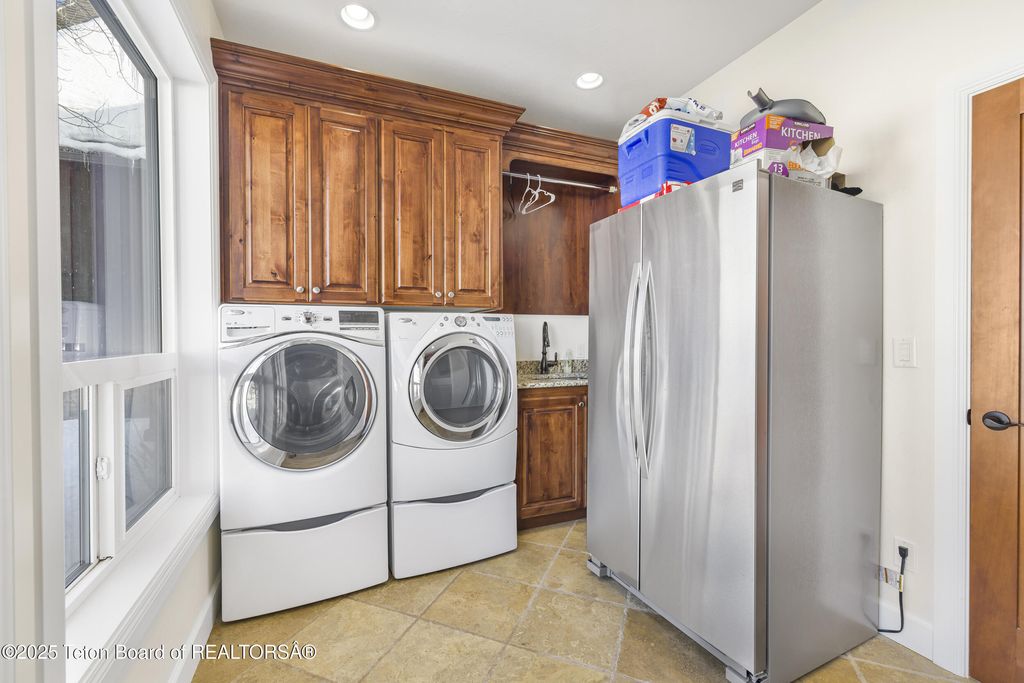 3944 SCHAEFER Lane, Ashton, ID 83420 photo 36