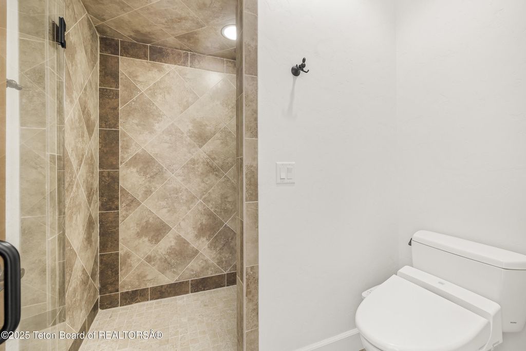 3944 SCHAEFER Lane, Ashton, ID 83420 photo 42