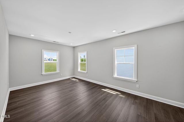 300 Oakwood Crest Drive, Knightdale, NC 27545
