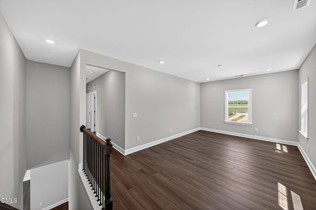 300 Oakwood Crest Drive, Knightdale, NC 27545